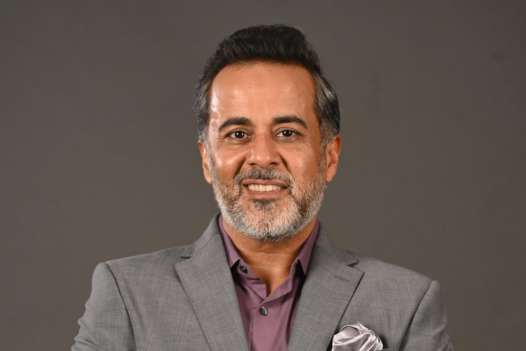 Best Quotes by Chetan Bhagat with Inspiring Life Lessons and Career Insights