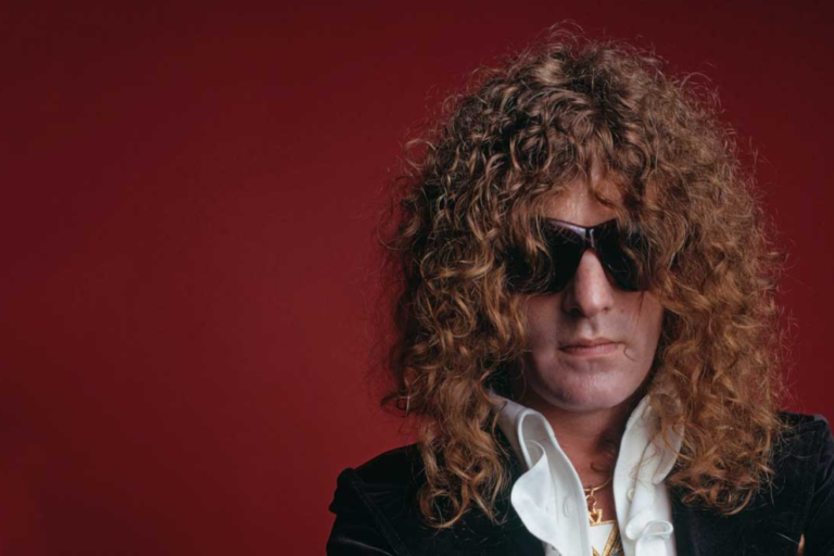 Ian Hunter: 10 Inspiring Quotes from the Rock ‘n’ Roll Icon and Mott the Hoople Frontman